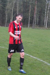 Mattias Sallander inledde målskyttet, men var besviken efter tappade poäng