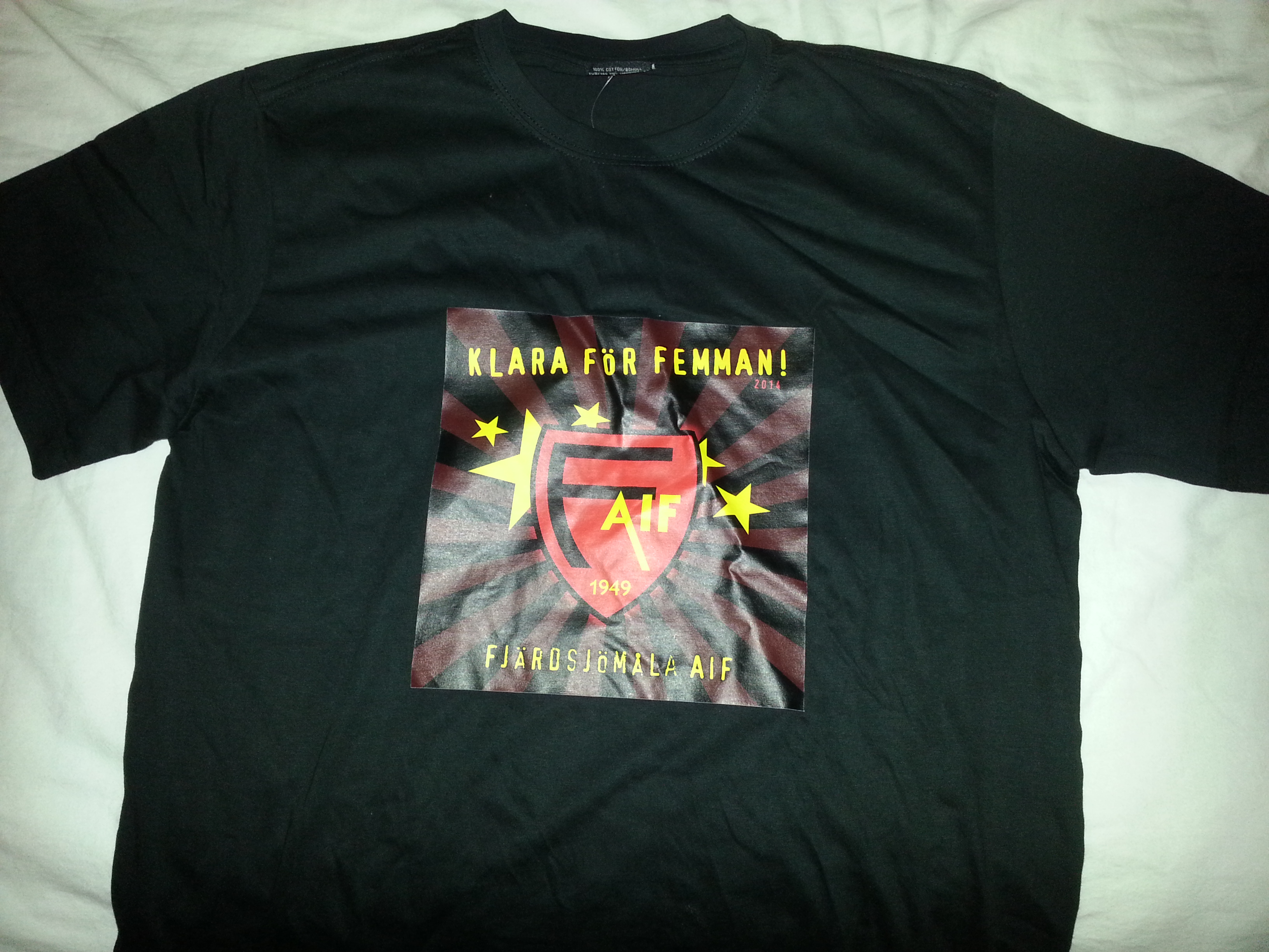 Beställ ”FAIF klara för femman”-t-shirt